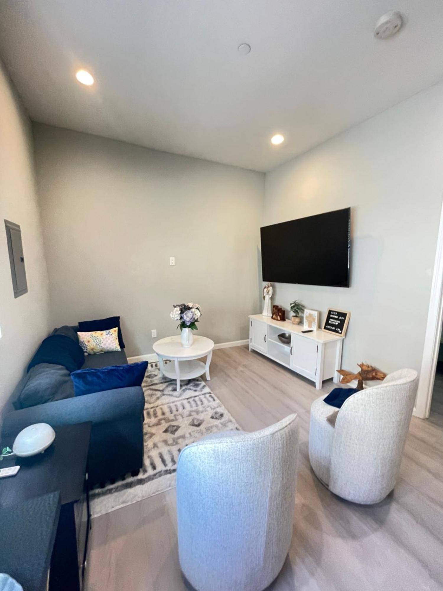 Van Nuys Luxury, Near To Universal Studios, And Hollywood Los Angeles Buitenkant foto